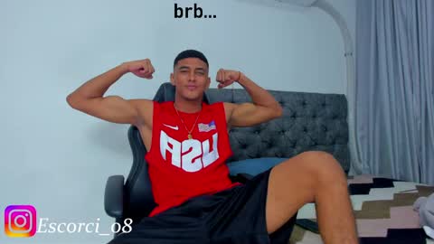 oliver_smith_2 online show from April 2026 03:51:02 PM