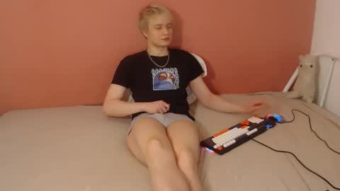 Oliver online show from April 2026 01:27:01 AM