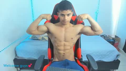 oliver thompsson online show from January 2025 06:39:01 PM