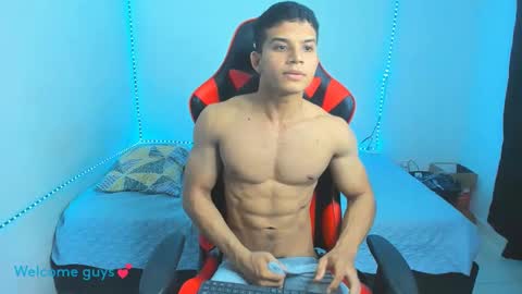 oliver thompsson online show from February 2025 12:47:02 AM