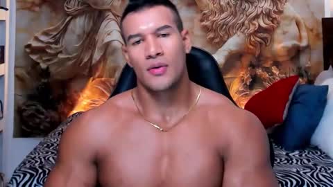 oliver_tommy online show from September 2025 01:33:02 AM