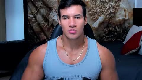 oliver_tommy online show from November 2025 01:10:01 PM