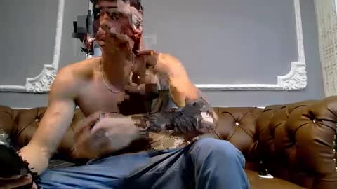 Oliver bennet online show from December 2024 09:02:01 PM