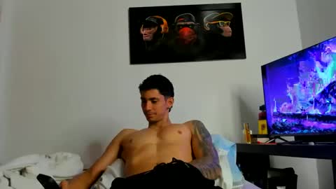 Oliver bennet online show from October 2025 05:01:01 PM