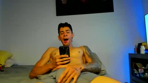 Oliver bennet online show from October 2025 10:31:01 PM