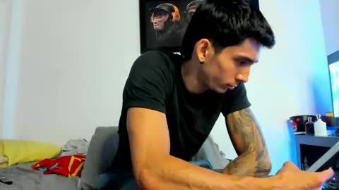 Oliver bennet online show from October 2025 03:45:02 AM