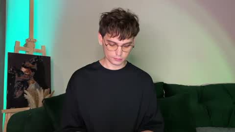 oliverlawrence online show from July 2026 09:47:01 PM
