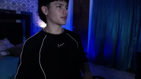 Snapshot of olivermorgan69 chatting on January 2025 07:04:01 PM Oliver online show from January 2025 07:04:01 PM