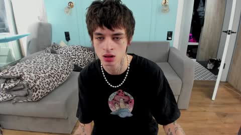 oliverrgroove online show from December 2024 07:24:02 AM