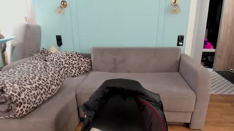 oliverrgroove online show from December 2024 10:28:01 AM