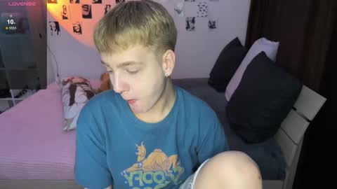 oliver online show from September 2025 06:03:01 AM