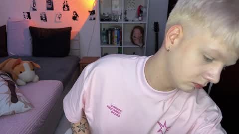 oliver online show from September 2025 01:38:01 PM