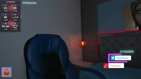 Snapshot of olivertwinky_ chatting on October 2025 05:00:02 AM Oliver online show from October 2025 05:00:02 AM