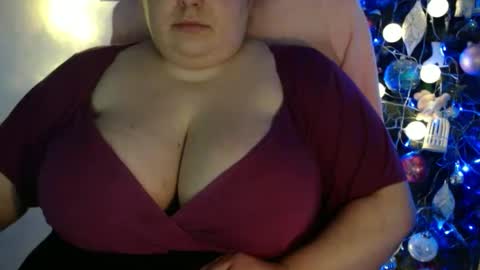 Snapshot of olivia_bud_gold chatting on January 2025 08:54:01 AM Olivia Gold online show from January 2025 08:54:01 AM