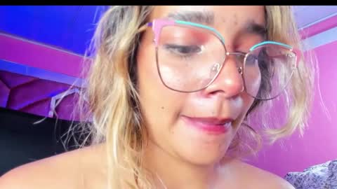  OLIVIA  online show from February 2025 09:31:01 AM