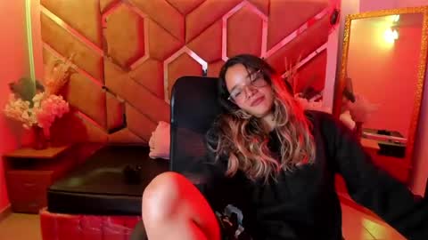 Snapshot of olivia_fox69 chatting on July 2026 04:21:02 AM OLIVIA online show from July 2026 04:21:02 AM
