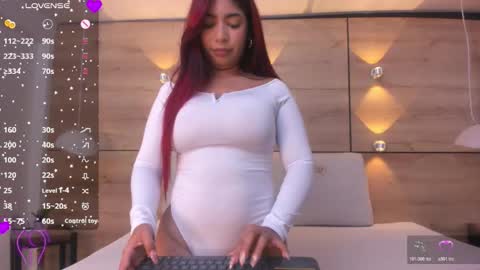 Snapshot of olivia_kollins chatting on February 2026 02:53:01 AM olivia online show from February 2026 02:53:01 AM