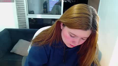 olivia_martine online show from December 2024 05:32:01 AM