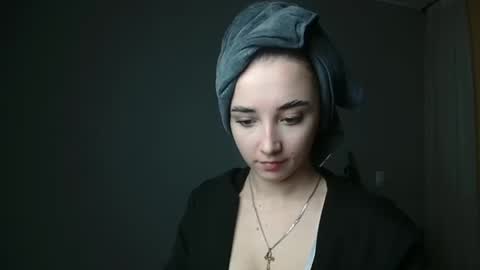 Olivia online show from February 2025 08:46:01 PM