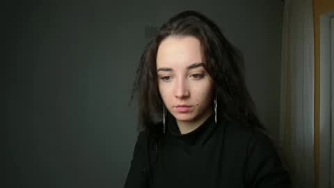 Olivia online show from February 2025 12:37:02 PM