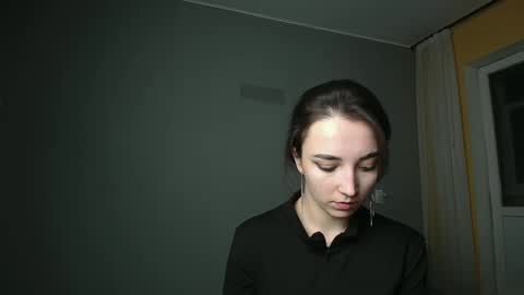 Olivia online show from February 2025 09:05:02 PM