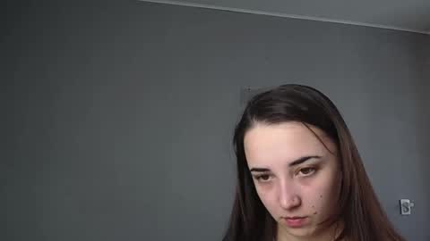 Olivia online show from March 2026 09:37:01 AM