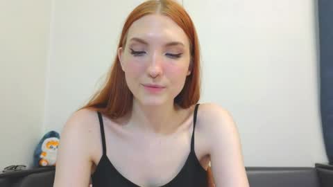  OLIVIA    online show from December 2024 12:33:01 AM