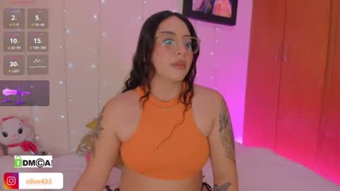 olivia_s19 online show from June 2026 02:44:01 AM