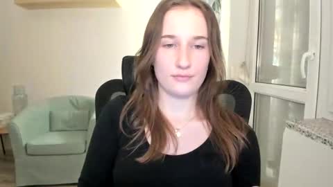 Oliwiaa2004 online show from December 2024 03:26:01 PM