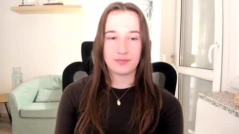 Oliwiaa2004 online show from March 2025 10:21:01 PM