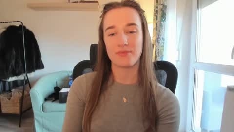 Oliwiaa2004 online show from March 2026 03:04:02 PM