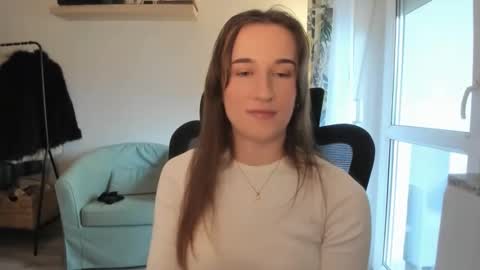 Oliwiaa2004 online show from March 2026 01:55:01 PM