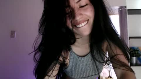 oliviaaa__ online show from January 2026 05:40:01 PM