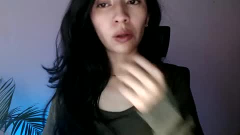 oliviaaa__ online show from March 2026 03:59:01 PM