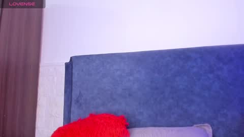 OLIVIA online show from December 2024 02:35:01 AM