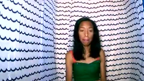 oliviah27 online show from October 2025 08:09:02 PM