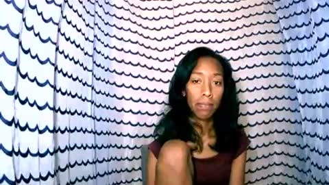 oliviah27 online show from October 2025 08:26:01 PM