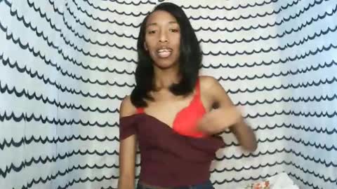 oliviah27 online show from November 2025 08:37:01 AM