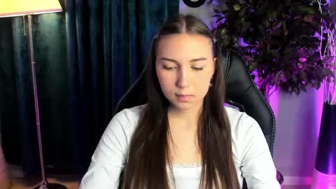 olivialangs online show from March 2026 11:15:02 AM