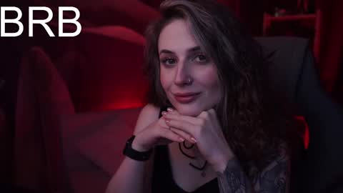 Liv online show from November 2025 11:15:01 PM