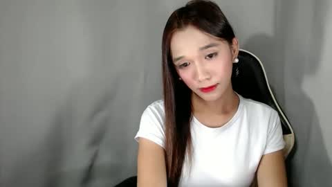 NICOLE online show from September 2025 06:19:02 PM