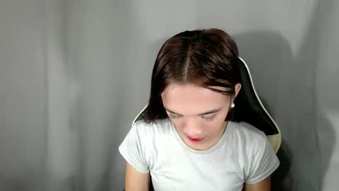 NICOLE online show from September 2025 05:27:01 PM