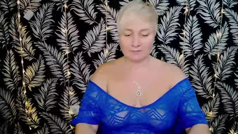 Kelly online show from December 2024 03:20:02 PM