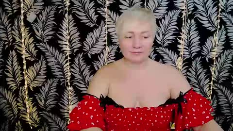 Kelly online show from February 2025 12:15:02 PM