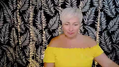 Kelly online show from October 2025 11:18:01 AM