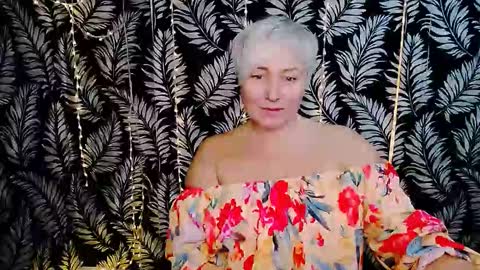 Kelly online show from November 2025 01:50:01 PM