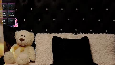 Olivia online show from January 2025 03:28:02 AM