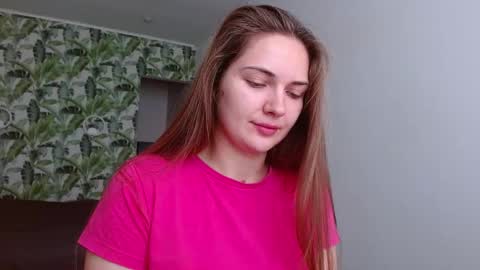 Olivia online show from November 2025 05:28:02 AM