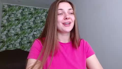 Olivia online show from November 2025 05:39:01 AM