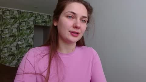 Snapshot of oliviashiny chatting on February 2026 06:26:01 AM Olivia online show from February 2026 06:26:01 AM